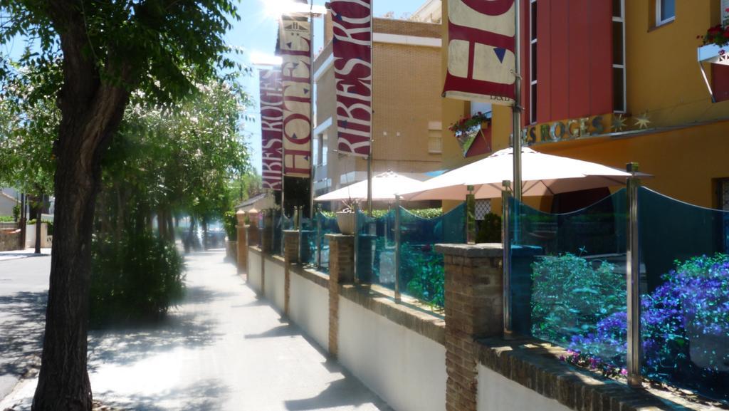 Hotel Ribes Roges Виланова-и-ла-Желтру Экстерьер фото