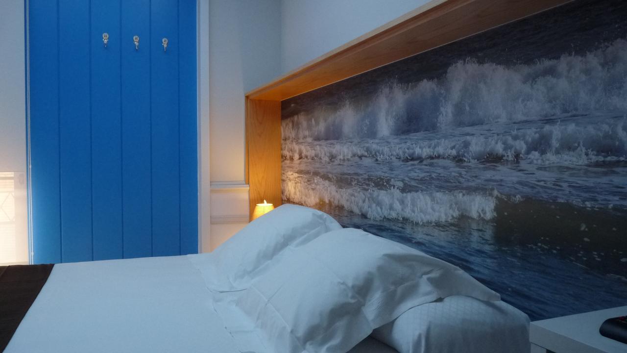 Hotel Ribes Roges Виланова-и-ла-Желтру Экстерьер фото
