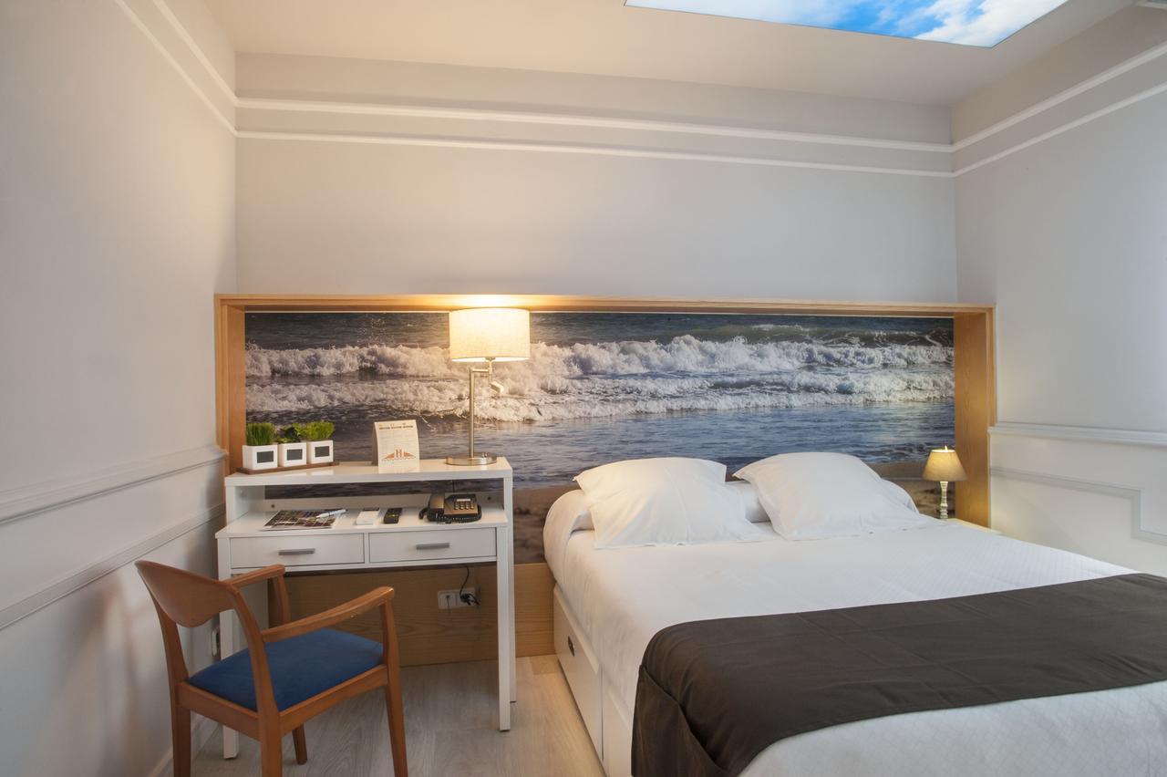 Hotel Ribes Roges Виланова-и-ла-Желтру Экстерьер фото